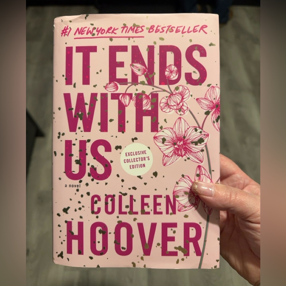 It ends with us Colleen Hoover exclusive collector edition Hardcover Book